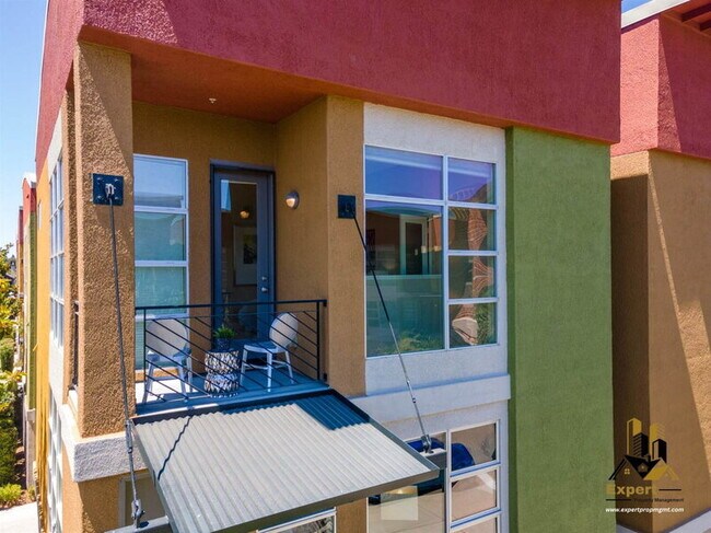 Building Photo - 797 Krypton Ct