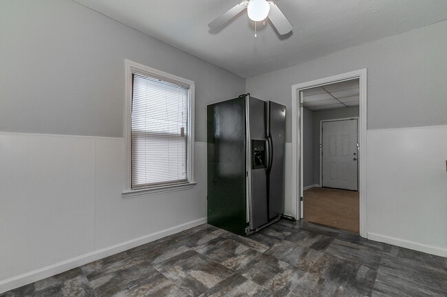 Building Photo - 6101 Wulff Dr