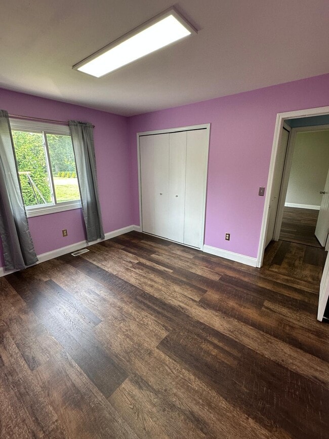 Building Photo - 5017 Saffron Dr