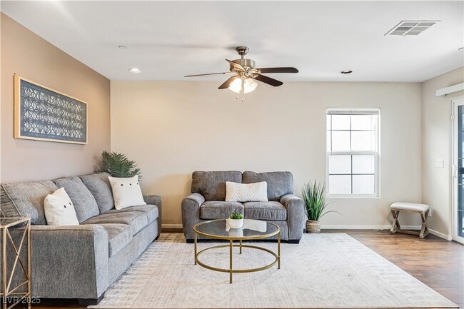 Building Photo - 9065 Hanging Tapestry Ct