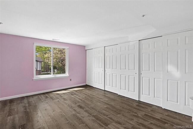 Building Photo - 104 Birchwood Rd
