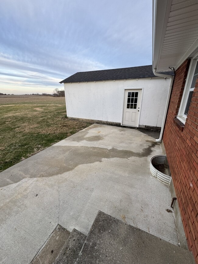 Building Photo - 111 Hartley Ln