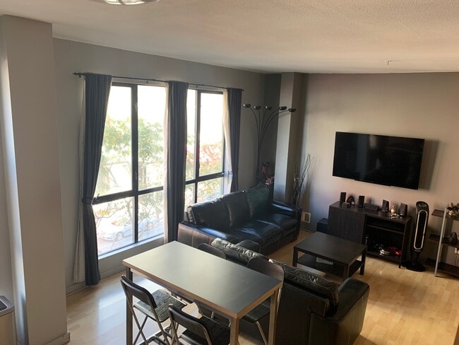 Building Photo - 777 Sixth Ave