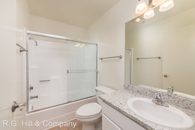 Building Photo - 1336 Boulevard Way