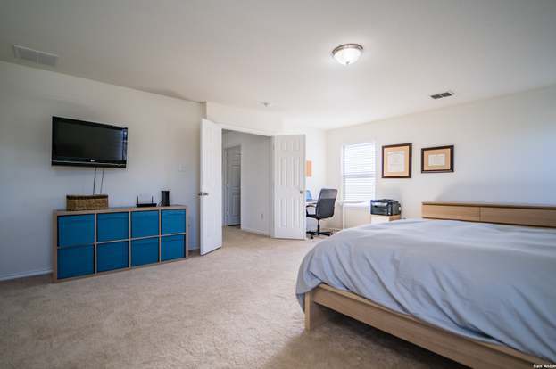 Building Photo - 3707 Villa Rey