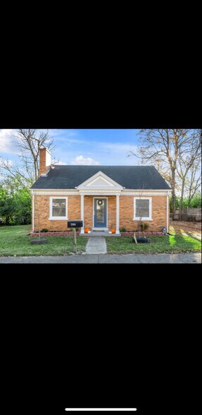 Primary Photo - 1104 Liggett St