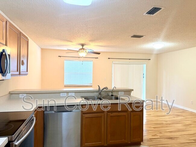 Building Photo - 4215 Winding River Way