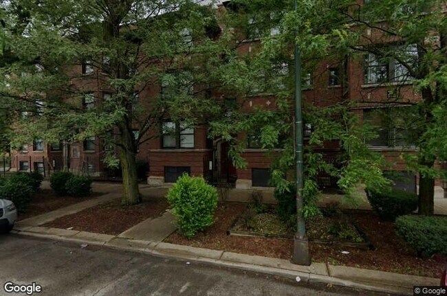 Building Photo - 6001 S Michigan Ave