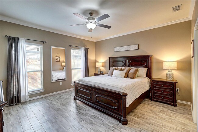 Building Photo - 5817 Bella Di Giorno Dr