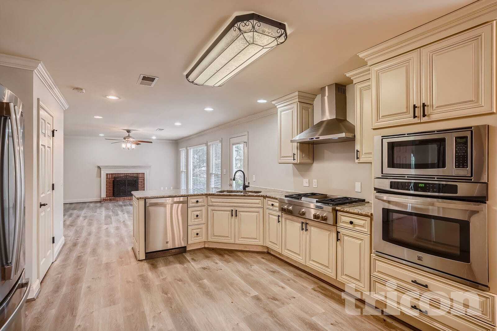 Building Photo - 125 Hunters Trce