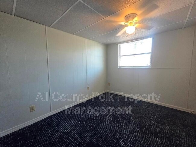 Building Photo - 2735 W 10th St