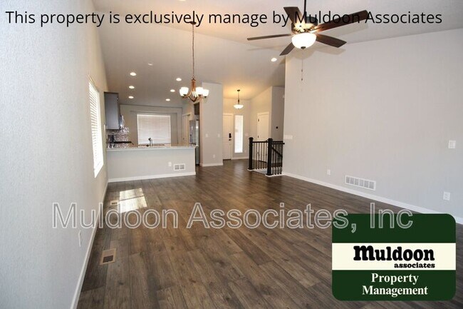 Building Photo - 10339 Finn Dr