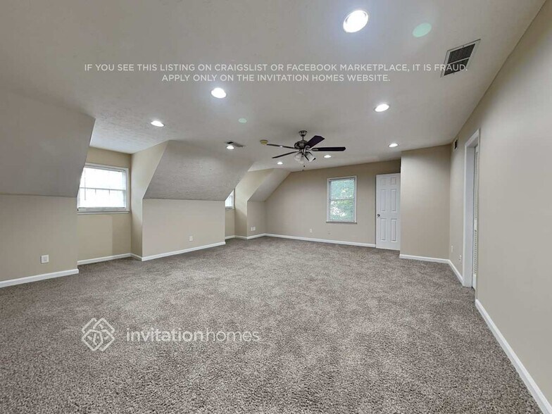 Building Photo - 131 Bentridge Ct
