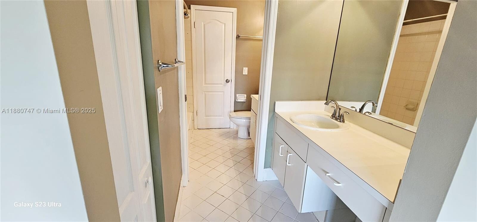 Building Photo - 14273 SW 121st Pl