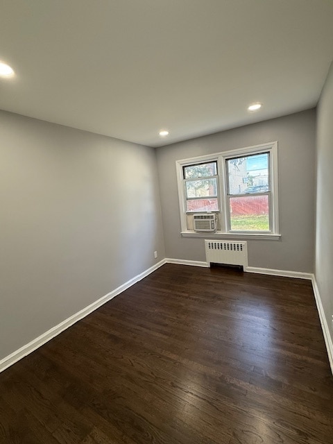 Building Photo - 80 E 1st St