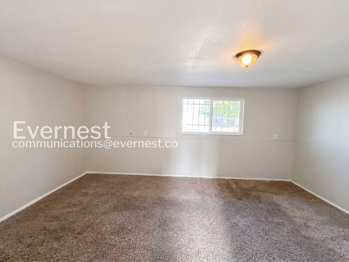 Building Photo - 4096 Colony Hills Cir
