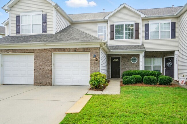 Primary Photo - (Coming Soon) Townhome in Pineville – Quie...