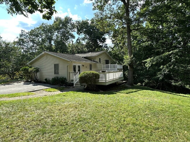 Building Photo - 656 Alpine Ln