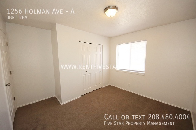Building Photo - 1256 Holman Ave