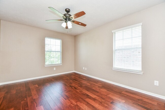 Building Photo - 26011 Pebble Terrane Ln