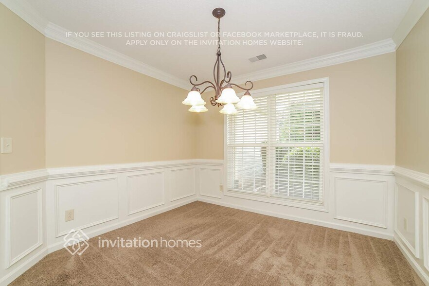 Building Photo - 1747 Fort River Way