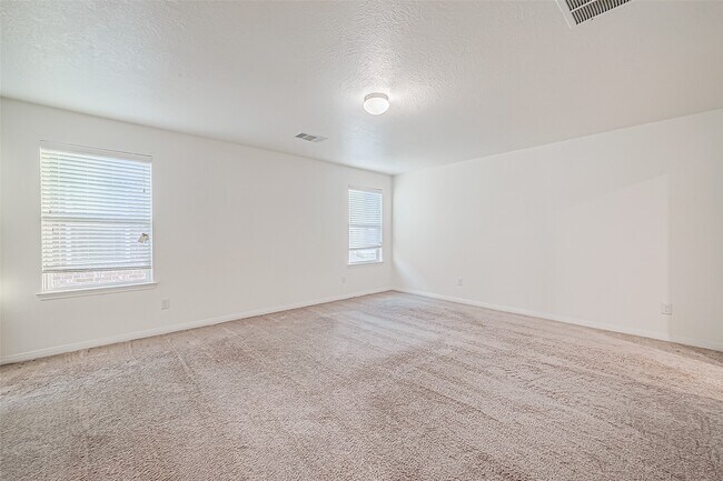 Building Photo - 7106 Escondido Dr