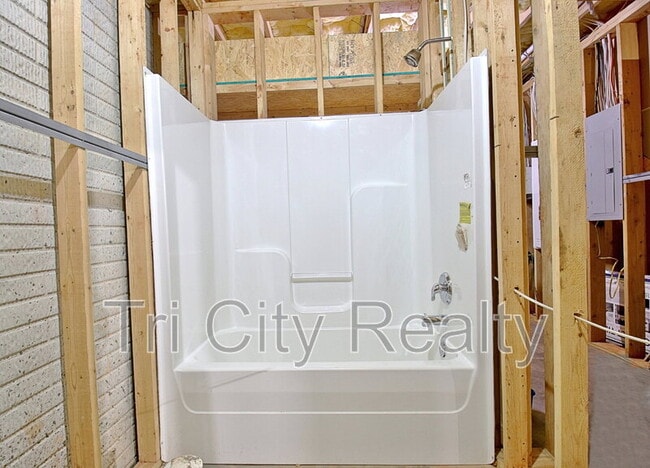 Building Photo - 175 Ridgeway Ct