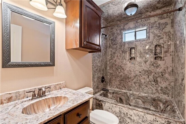 Building Photo - 307 Silverado Dr E