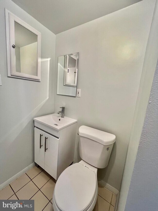 Building Photo - 12215 Hunters Ln