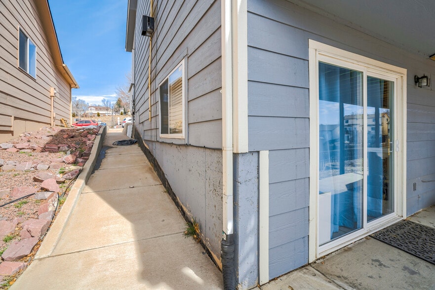 Basement Entrance - 1179 Westmoreland Rd