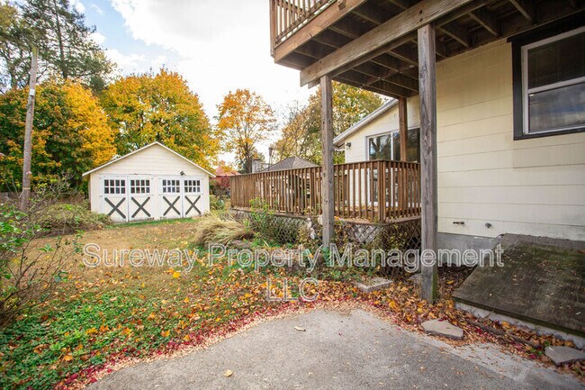 Building Photo - 150 Snyder Pl