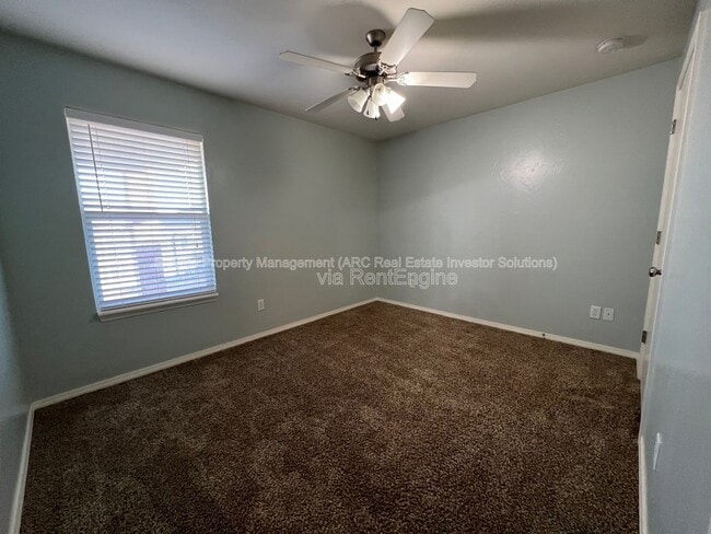 Building Photo - 2740 Red Fish Rd