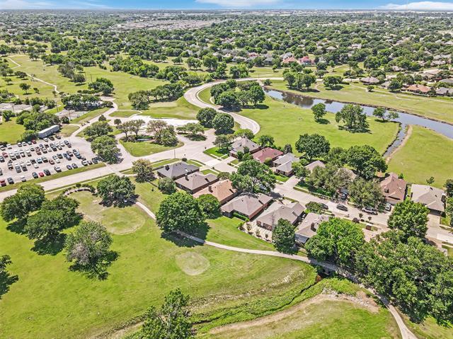 Building Photo - 2718 Laurel Oaks Dr