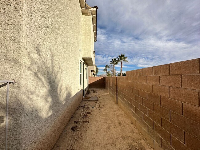 Building Photo - SAGECREEK