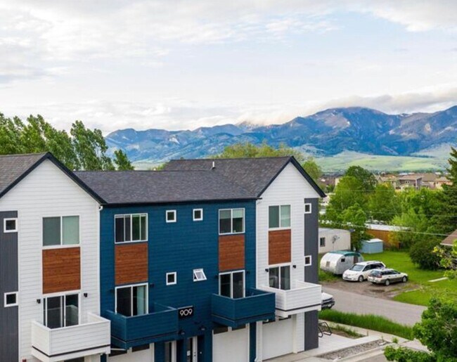 Building Photo - 3-Story Urban Walk Up at a modern community featuring 3 Bedrooms 2 Bathrooms