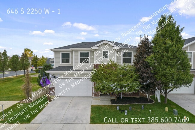 Building Photo - 646 S 2250 W
