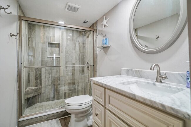 Building Photo - 6301 A1A S