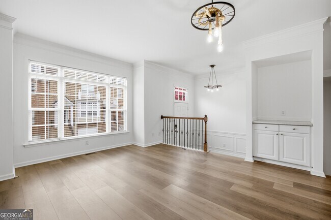 Building Photo - 10851 Alderwood Cove