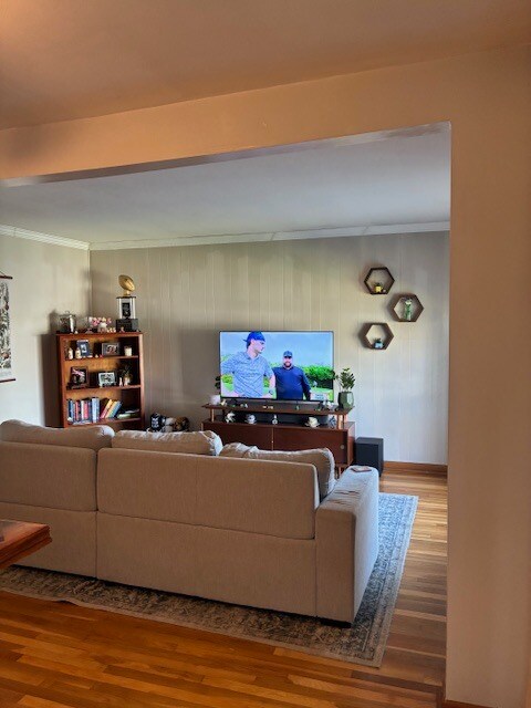 Building Photo - 1518 Tamm Ave