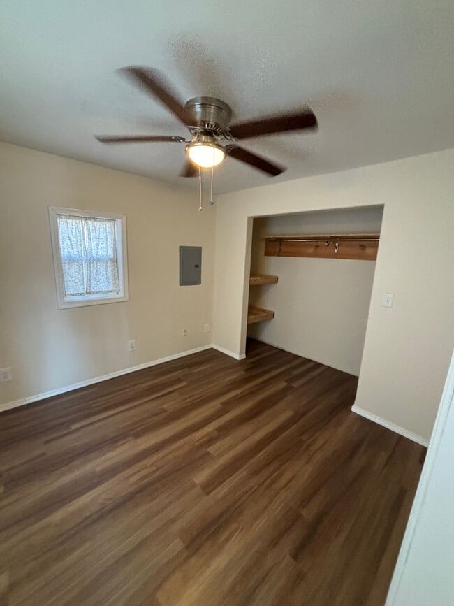 Building Photo - 3730 Lismore Cir