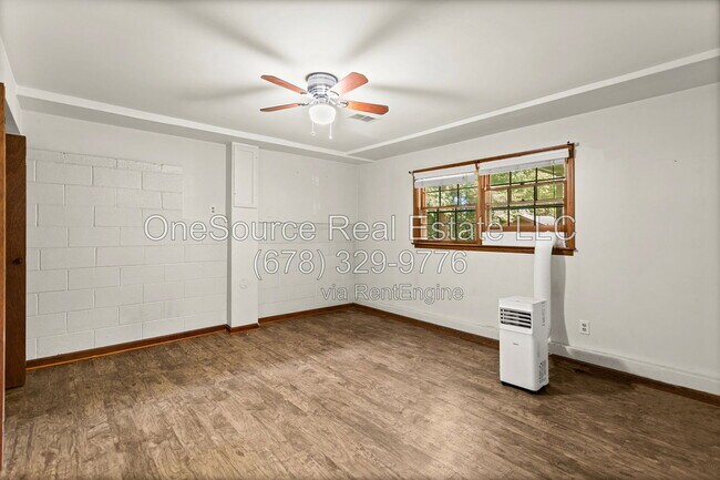 Building Photo - 195 Cross Brook Dr