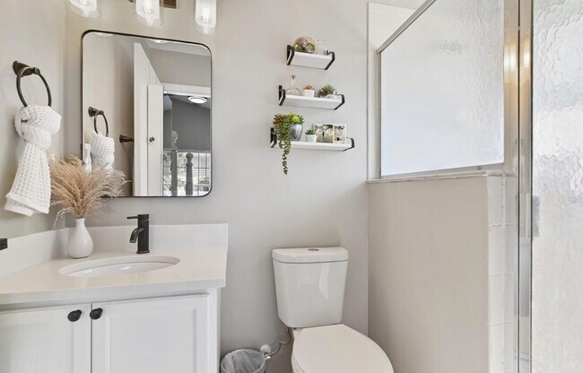 Building Photo - 2112 Cypress Bay Blvd