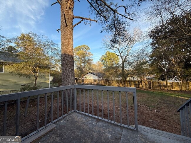 Building Photo - 7016 Adel Ln