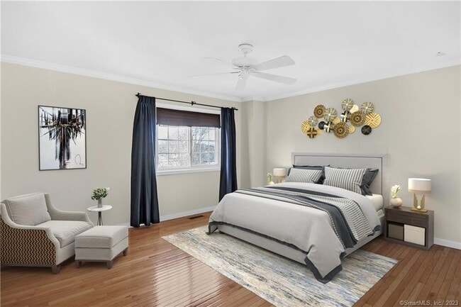 Building Photo - 73 Dora St