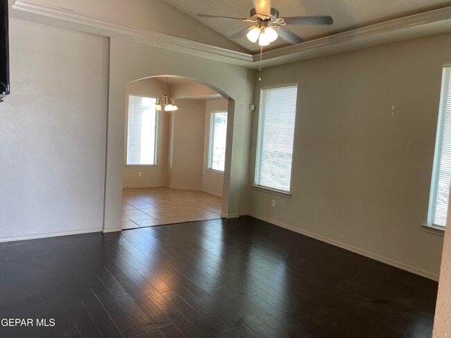 Building Photo - 11249 Duster Dr