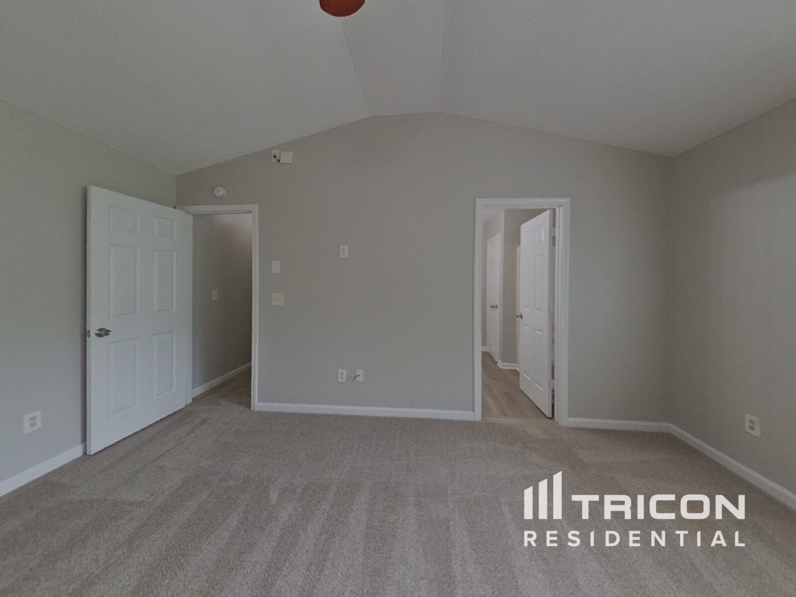 Building Photo - 7089 Merrywood Dr
