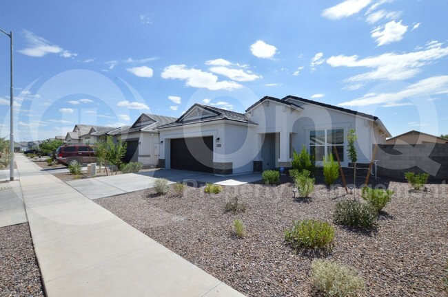 Building Photo - 8212 S 45th Ave
