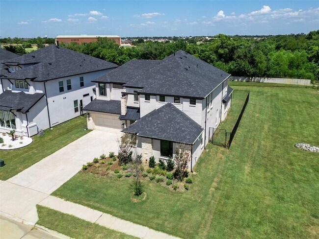 Building Photo - 1173 Rochester Pl