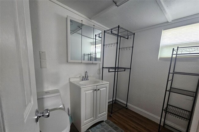 Building Photo - 419 Faber Dr