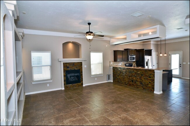 Building Photo - 14656 Ginger Kerrick
